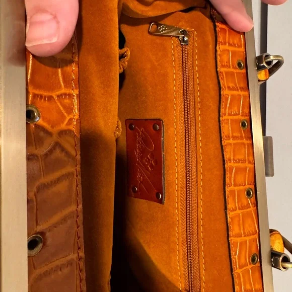 Patricia Nash Anastasie Frame Handbag With Bamboo Handles - Picture 6 of 6